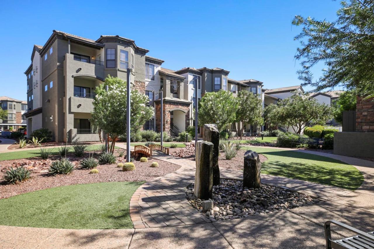 Cozysuites Modern Urban In Historic Glendale Exterior photo